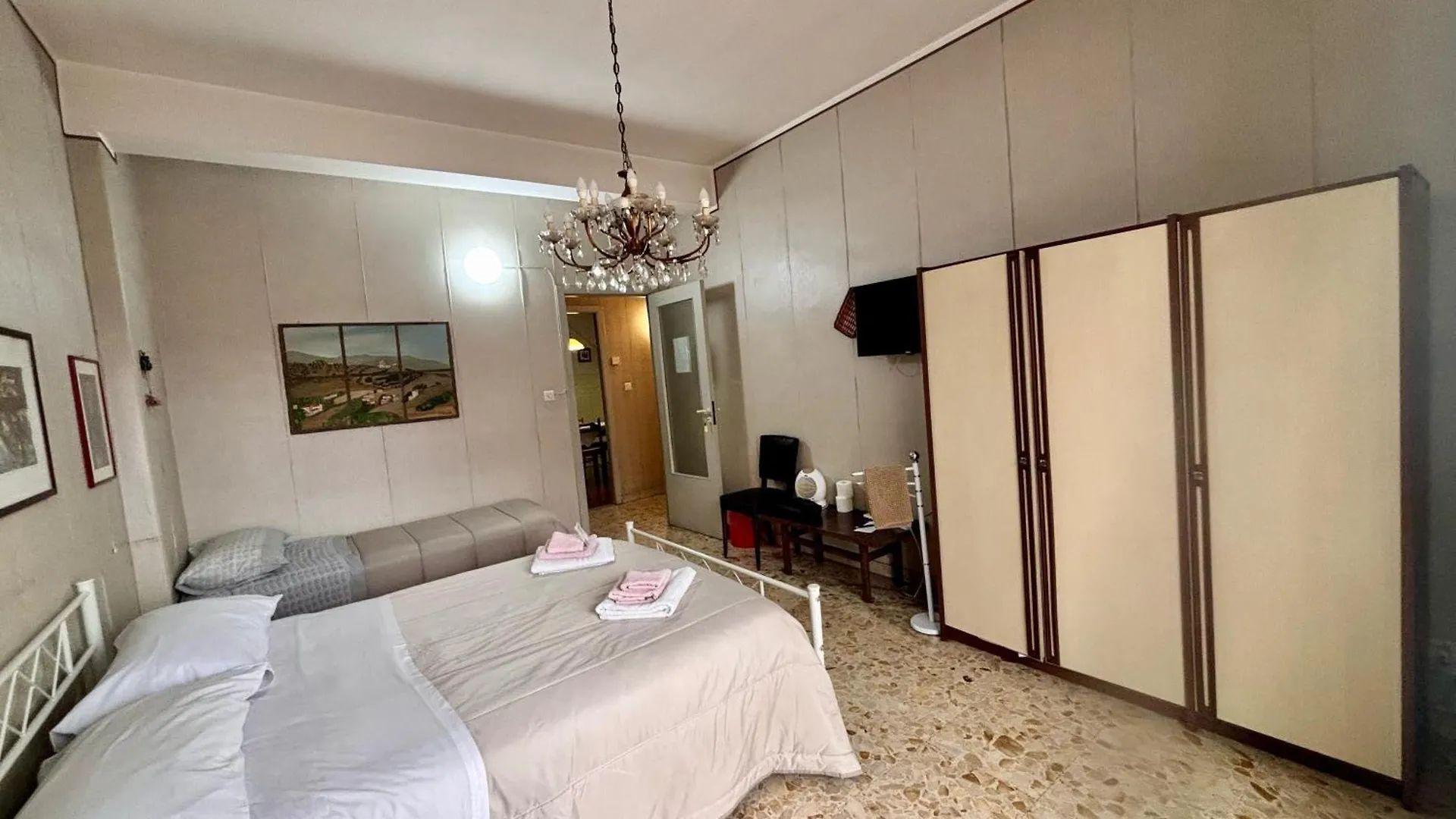 Guest house Lg Appartamento Turistico Giarre